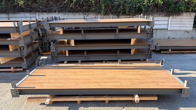 Fabrication de planchers de balcons métalliques en atelier